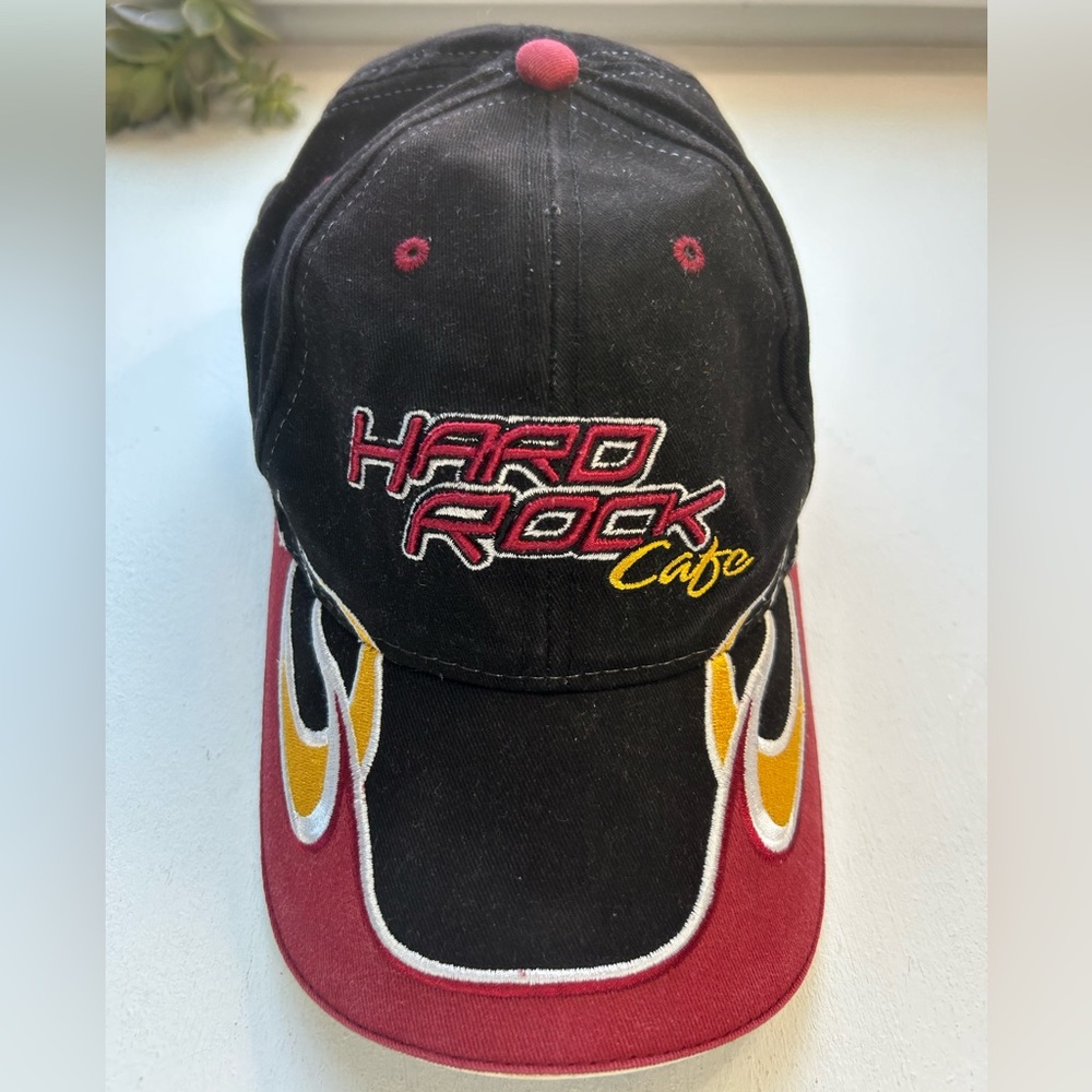 Vintage Hard Rock Cafe Chicago black & red flame hat cap embroidered